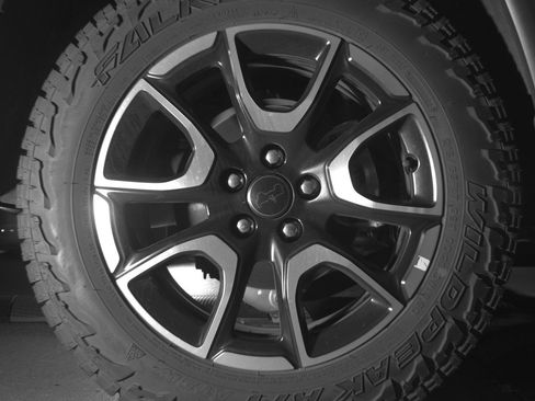 Used 2025 Jeep Compass Trailhawk AWD/4WD image 15