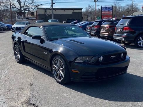 Used 2013 Ford Mustang GT Premium w/ Electronics Pkg image 3