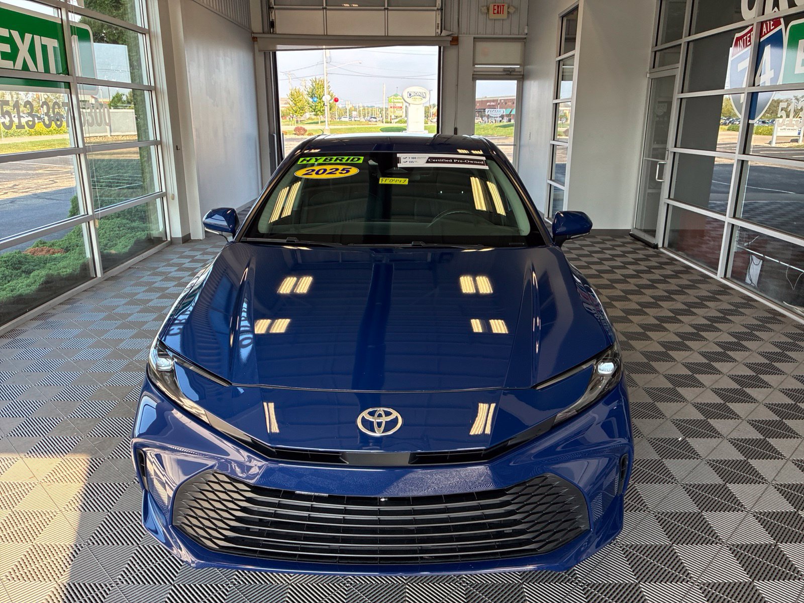 Used 2025 Toyota Camry LE FWD image 2