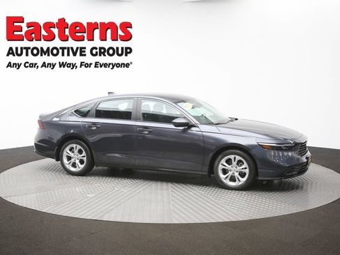 Used 2025 Honda Accord LX image 45