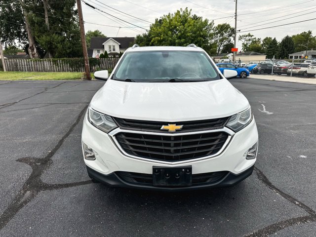 Used 2018 Chevrolet Equinox LT w/ Sun & Infotainment Package FWD image 2