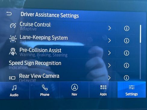 Used 2024 Ford Explorer XLT w/ Equipment Group 202A image 8