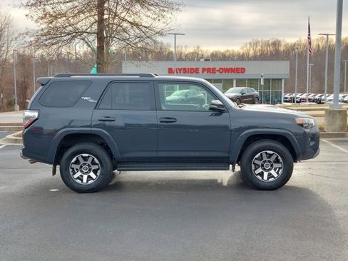 Used 2024 Toyota 4Runner TRD Off-Road Premium image 29