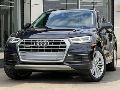 Used 2019 Audi Q5 2.0T Premium Plus w/ Premium Plus Package