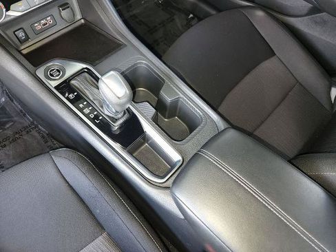 Certified 2025 Nissan Sentra SV FWD image 22