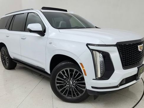 Used 2026 Cadillac Escalade Platinum Sport AWD/4WD image 1