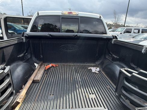 Used 2014 Ford F150 Limited image 13