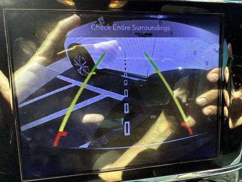 Used 2019 Jeep Grand Cherokee Overland image 27