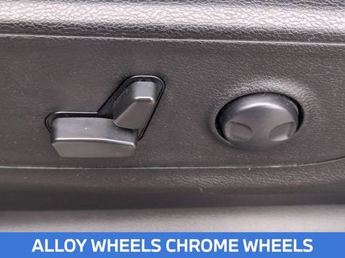 Used 2022 RAM 1500 Big Horn RWD image 16