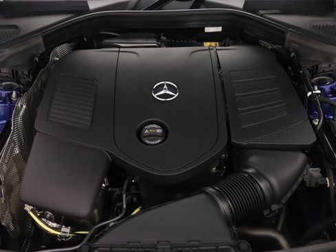 New 2026 Mercedes-Benz GLC 300 image 9
