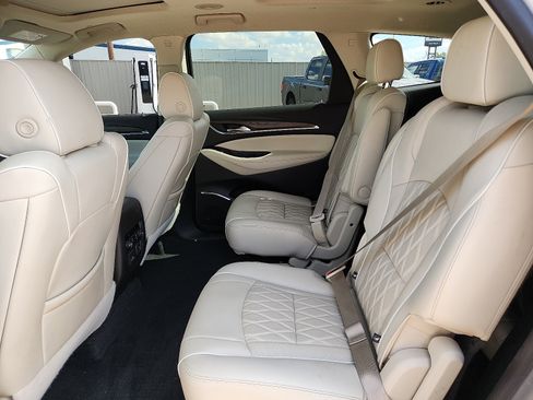 Used 2023 Buick Enclave Avenir w/ Avenir Technology Package image 9