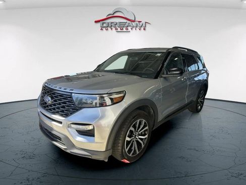 Used 2023 Ford Explorer ST-Line w/ Class IV Trailer Tow Package AWD/4WD image 5