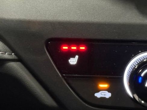 Used 2025 Honda Accord SE image 28