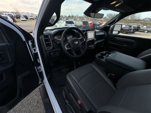 Used 2026 RAM 2500 Tradesman image 10