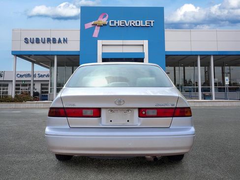 Used 1999 Toyota Camry FWD image 5