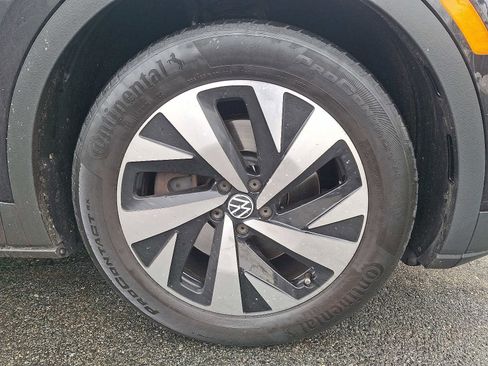 Used 2023 Volkswagen ID.4 Pro image 8