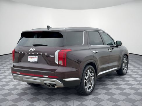 Used 2023 Hyundai Palisade Limited FWD image 9