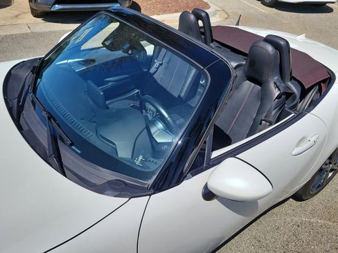 Used 2018 MAZDA MX-5 Miata Grand Touring image 13