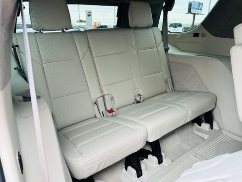 Used 2024 Cadillac Escalade Sport Platinum AWD/4WD image 42