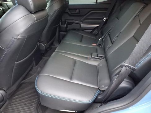 Used 2025 Toyota 4Runner SR5 image 7