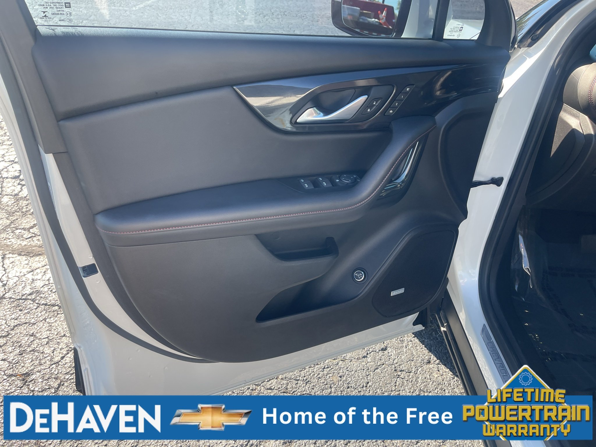 Used 2022 Chevrolet Blazer RS w/ Enhanced Convenience Package FWD image 24
