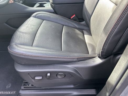 Used 2024 Chevrolet Tahoe High Country image 19