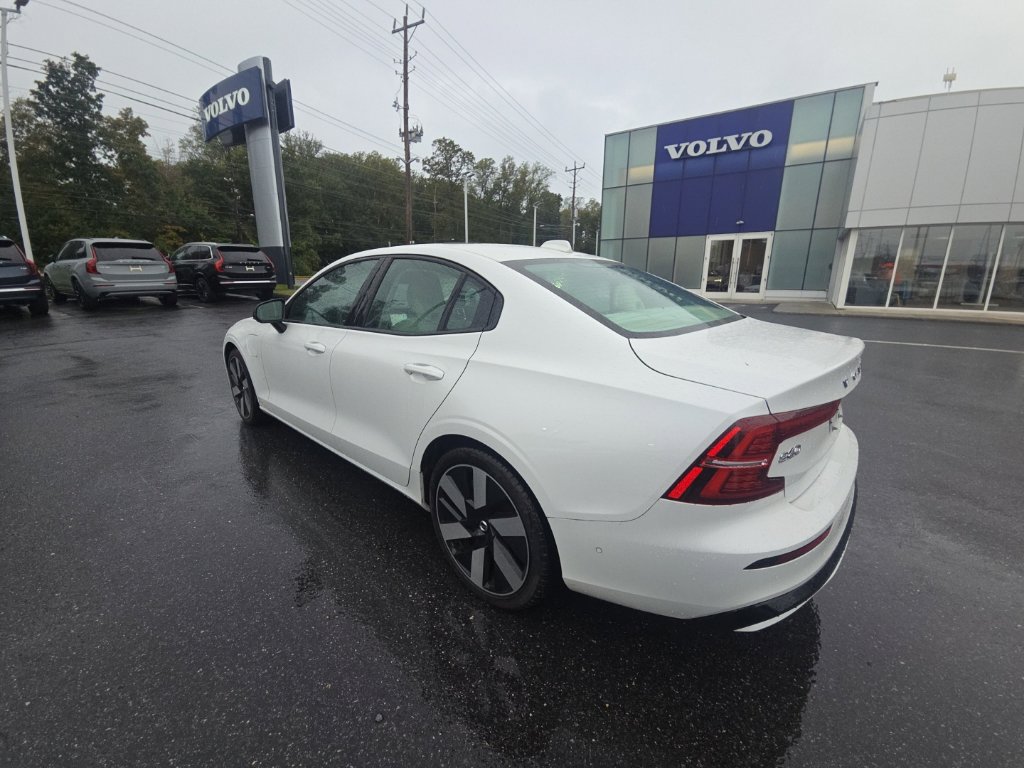 Used 2024 Volvo S60 T8 Ultimate w/ Climate Package AWD/4WD image 8