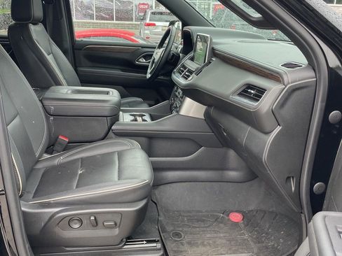 Used 2023 Chevrolet Tahoe Premier AWD/4WD image 15