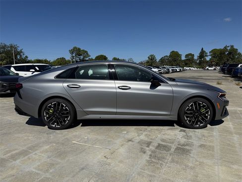 New 2026 Kia K5 GT image 3