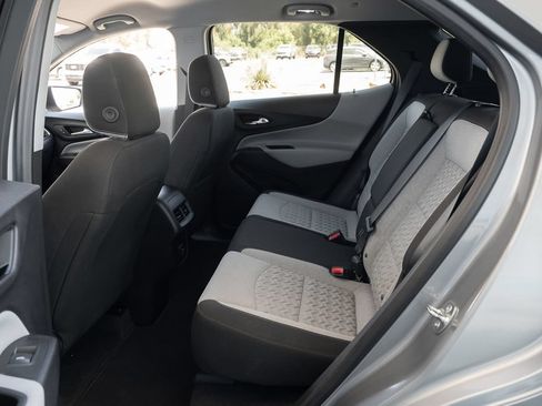 Used 2024 Chevrolet Equinox LS w/ LS Convenience Package FWD image 33