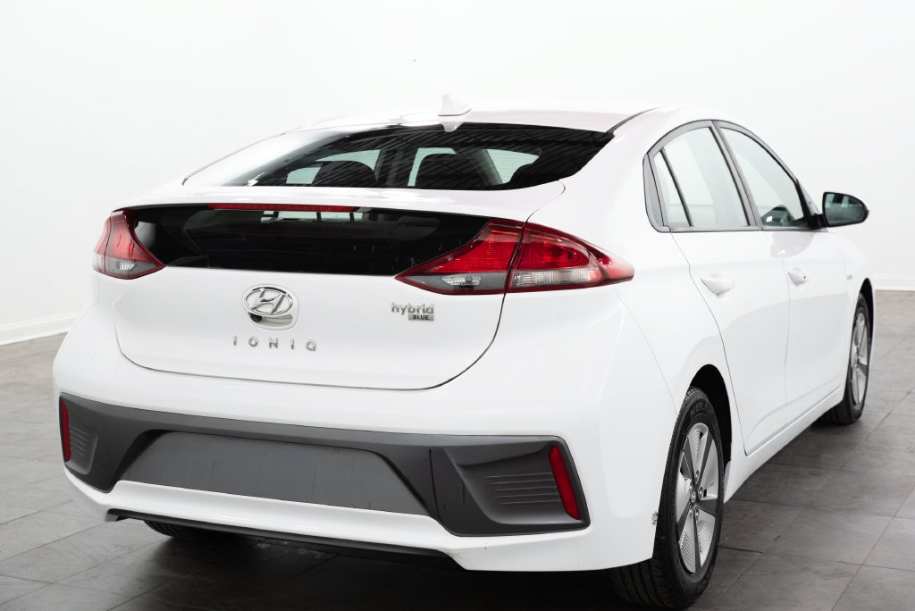 Used 2020 Hyundai Ioniq Blue FWD image 14