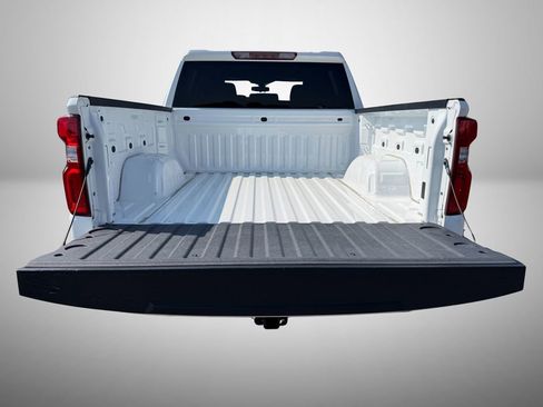 Used 2020 Chevrolet Silverado 1500 Custom w/ Custom Value Package AWD/4WD image 10