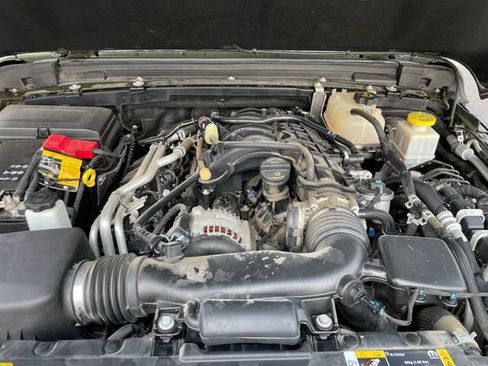 Used 2022 Jeep Gladiator Sport AWD/4WD image 47