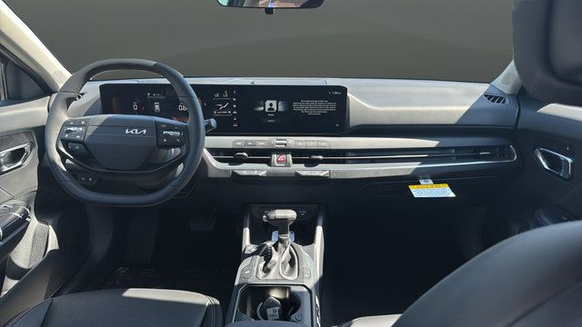 New 2026 Kia K4 EX FWD image 11