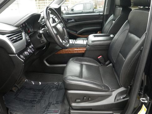 Used 2018 Chevrolet Tahoe Premier image 14