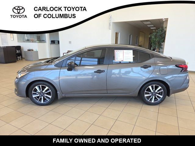Used 2024 Nissan Versa S w/ S Plus Package FWD image 1