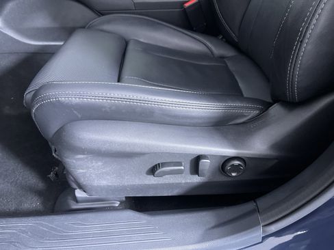 Used 2023 Subaru Outback Limited image 13