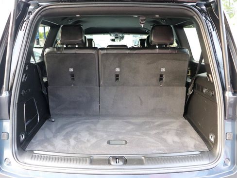 Used 2024 Jeep Wagoneer Series II AWD/4WD image 63
