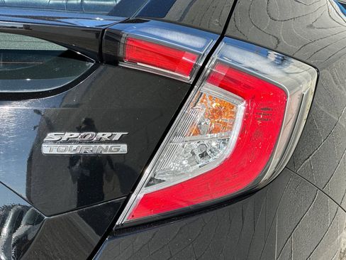 Used 2018 Honda Civic Sport Touring image 38