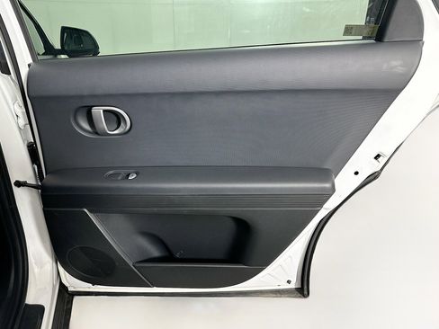 Used 2024 Hyundai Ioniq 5 SEL RWD image 30