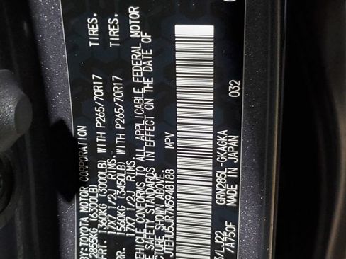 Used 2021 Toyota 4Runner Venture w/ Moonroof Package AWD/4WD image 41