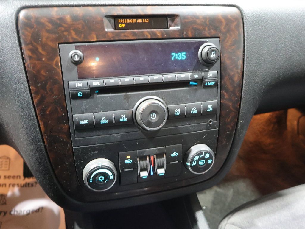 Used 2013 Chevrolet Impala LT FWD image 24