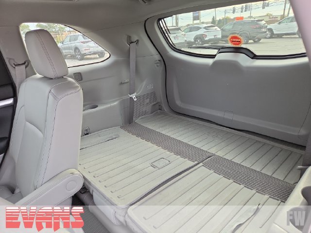 Used 2015 Toyota Highlander XLE AWD/4WD image 24