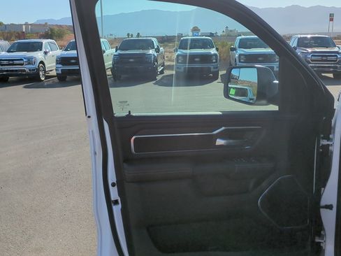 Used 2025 RAM 1500 Laramie w/ Sport Appearance Package AWD/4WD image 12