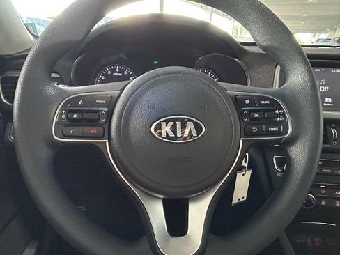 Used 2018 Kia Optima LX image 22