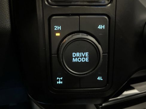 Used 2024 Ford F250 Lariat w/ Lariat Ultimate Package image 26