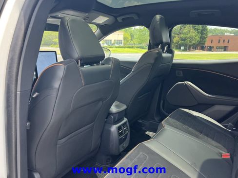 Certified 2023 Ford Mustang Mach-E GT AWD/4WD image 20