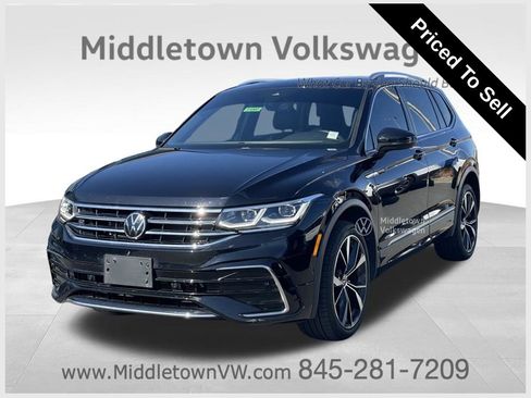 Certified 2023 Volkswagen Tiguan SEL R-Line AWD/4WD image 1