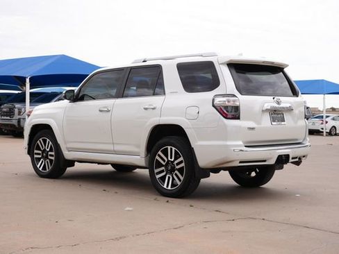 Used 2023 Toyota 4Runner Limited AWD/4WD image 5