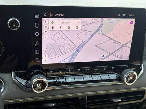 Used 2024 Chevrolet Colorado ZR2 w/ ZR2 Convenience Package III AWD/4WD image 3